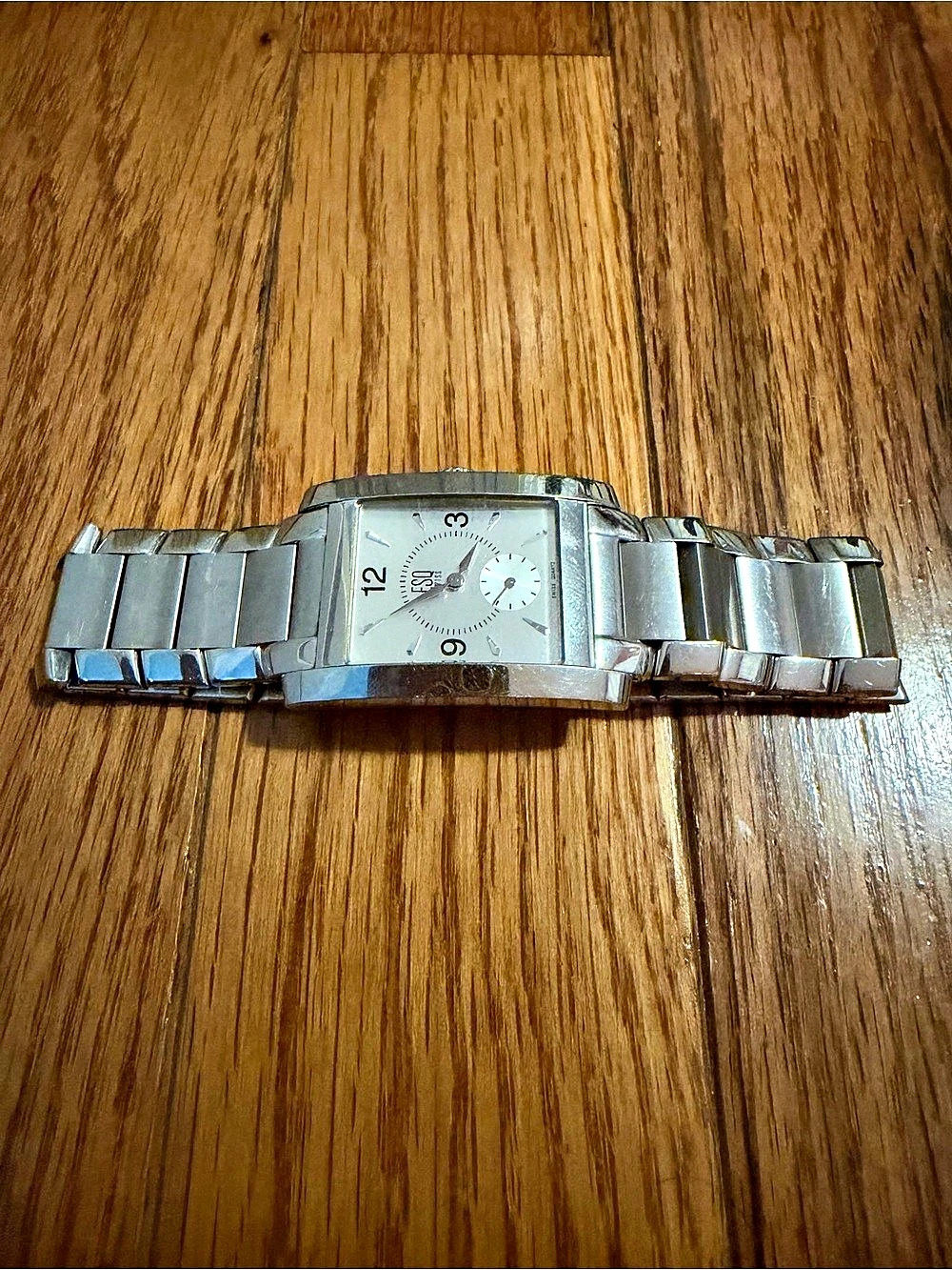 ESQ Swiss E5079 Rectangular Silver-Tone Watch 
Mens/Unisex